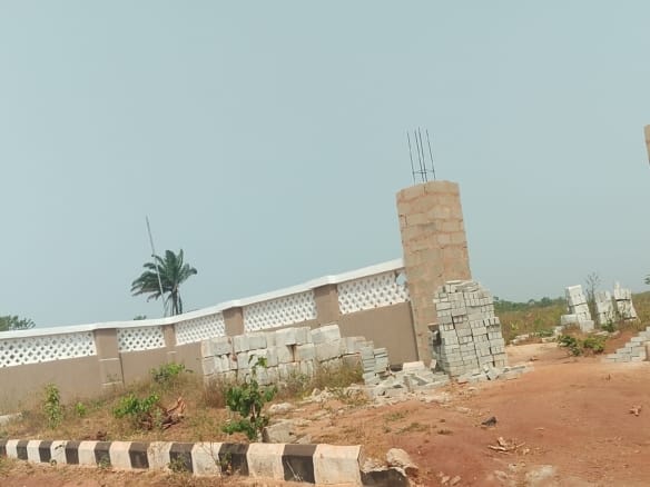 Fenced Dry Land in Asaba Behind Admiralty University 16 Fenced Dry Land in Asaba Behind Admiralty University
