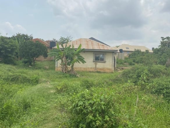 Distress Sale: 1.3 Acre (8-Plot) with 2-Bedroom Structure in Apata, Ibadan - C of O in Process 14 Distress Sale: 1.3 Acre (8-Plot) with 2-Bedroom Structure in Apata, Ibadan - C of O in Process