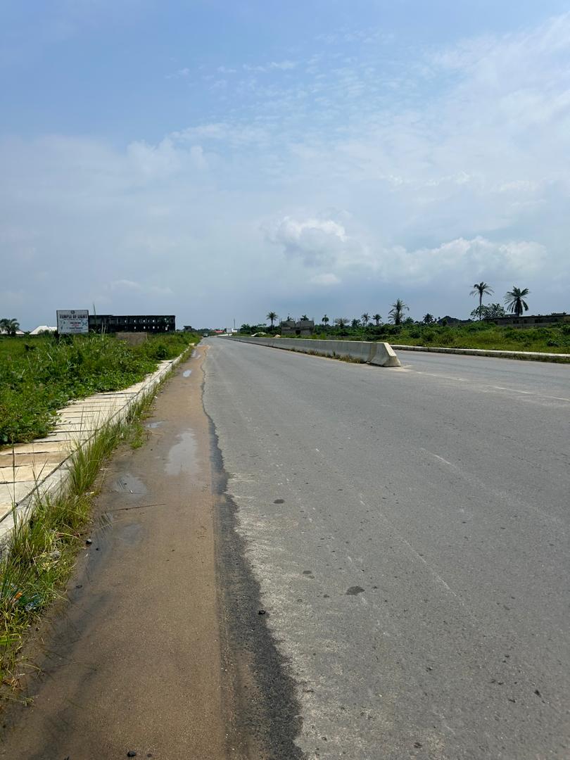 Cadenza Estate - Prime emerging location