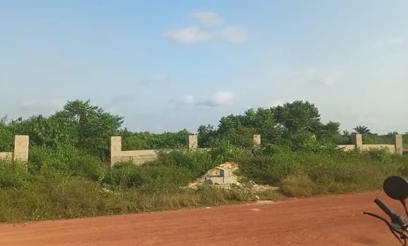 Plot of land close to Dangote Refinery for sale