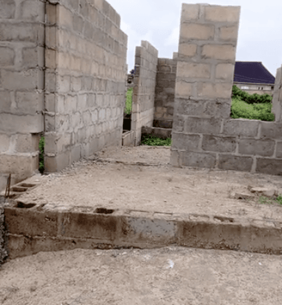 🔥 Prime 60×120 Land + Unfinished 3-Bed Structure @ Atan-Ota — Close to Lagos!