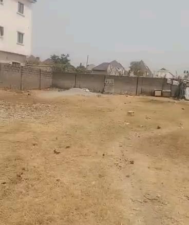 600sqm non Estate Plot for sale in Kubwa