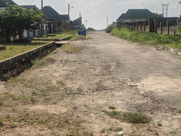 1000sm plot of land for sale